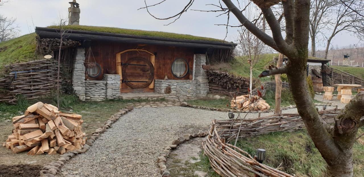 Hotel Valea Celor Doisprezece Piriu Dobreni Zewnętrze zdjęcie